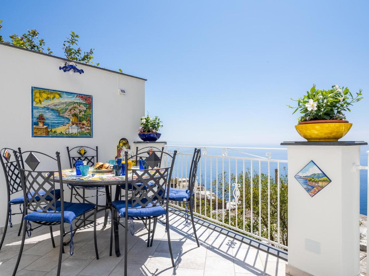 Blue Waves - De Vivo Realty Positano Apartment Luaran gambar