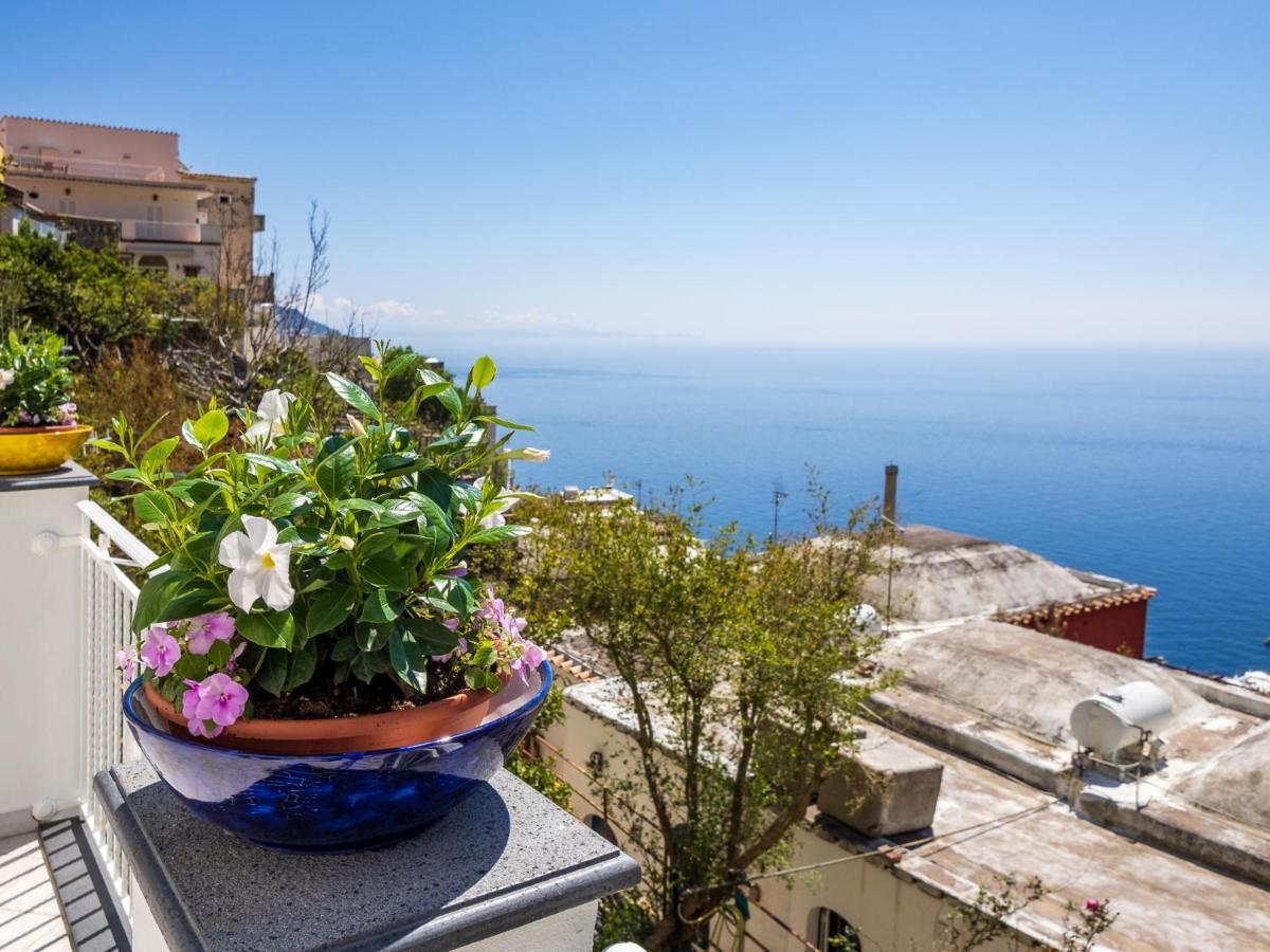 Blue Waves - De Vivo Realty Positano Apartment Luaran gambar