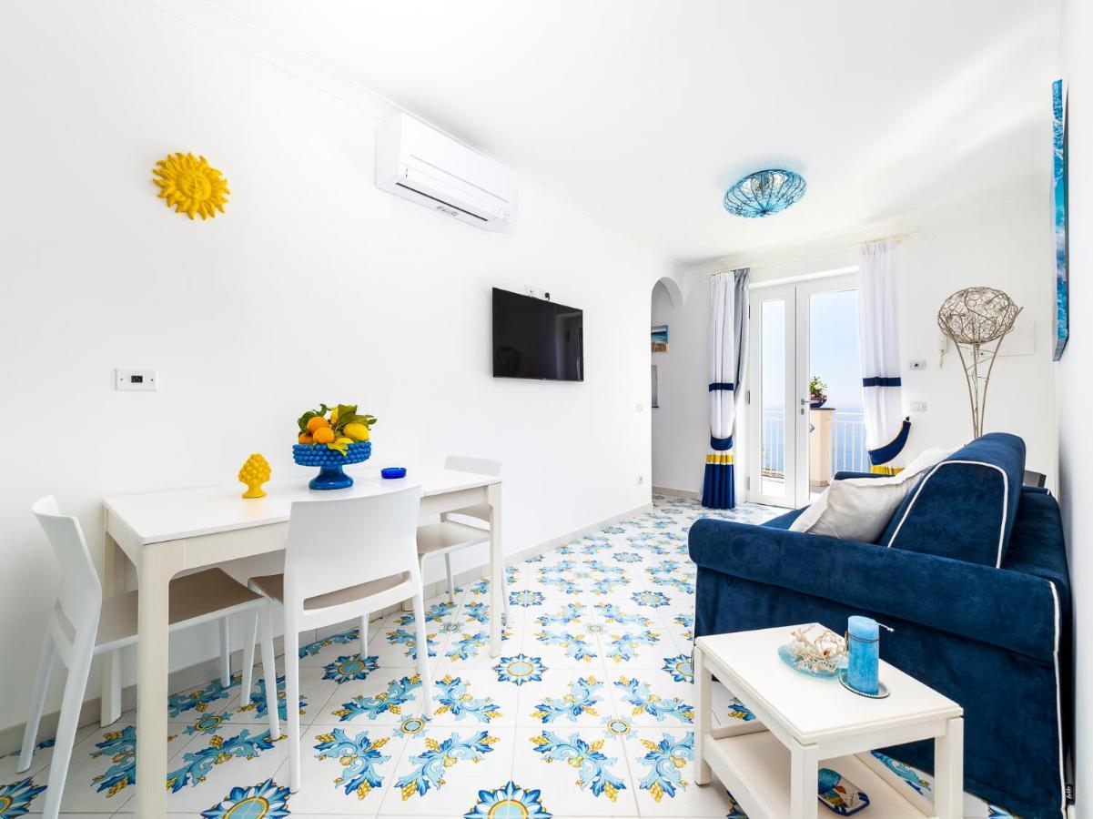 Blue Waves - De Vivo Realty Positano Apartment Luaran gambar